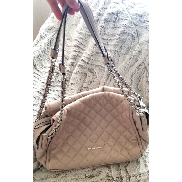 Michael Kors handbag - Picture 3 of 3